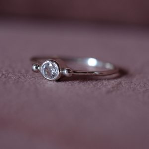 LASA – Bague en or 18 carats Fairmined sertie d&rsquo;un diamant 4mm